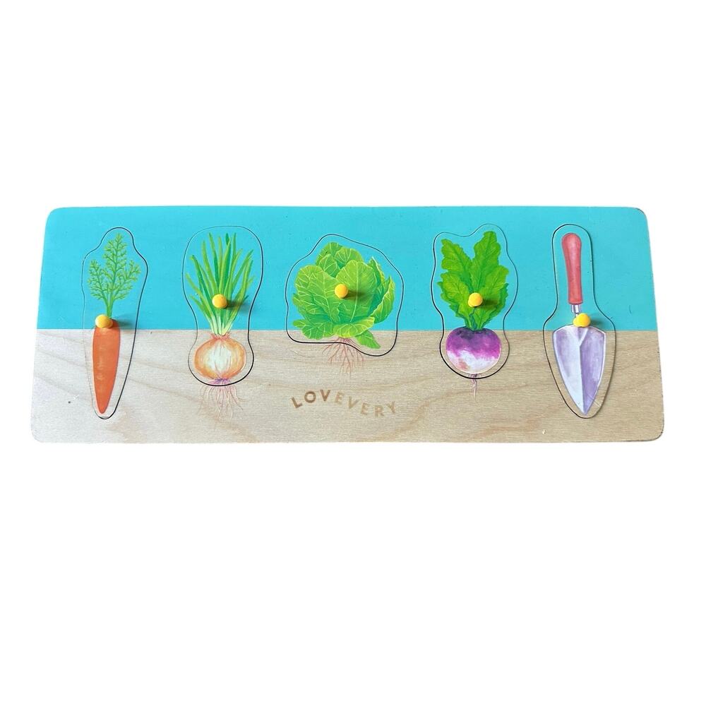 Lovevery Community Garden Vegetable Puzzle Adventurer play kit 16-18 months